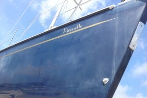 Sailboat Hull Oxidized by UV